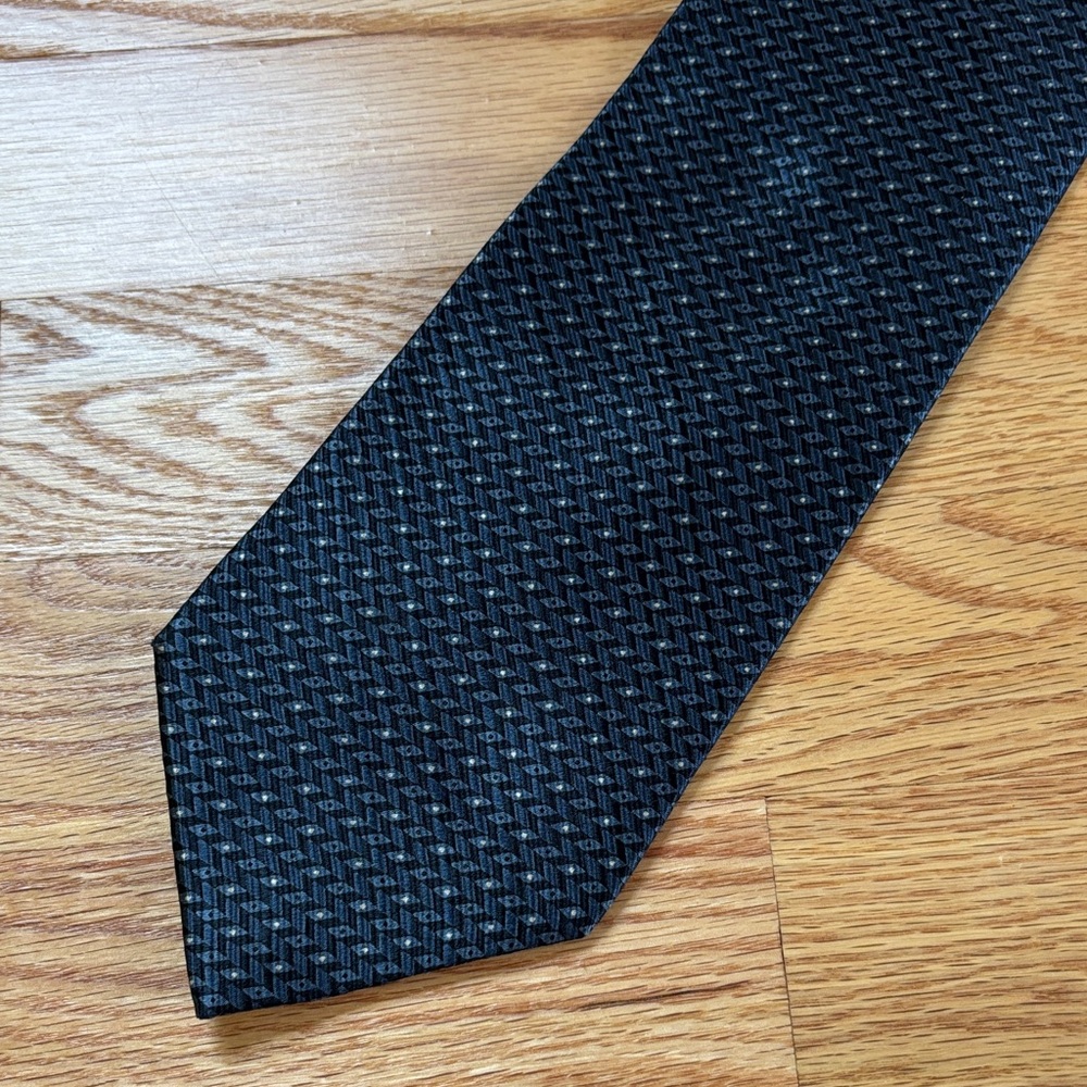 Stafford Black and Gray Patterned Tie